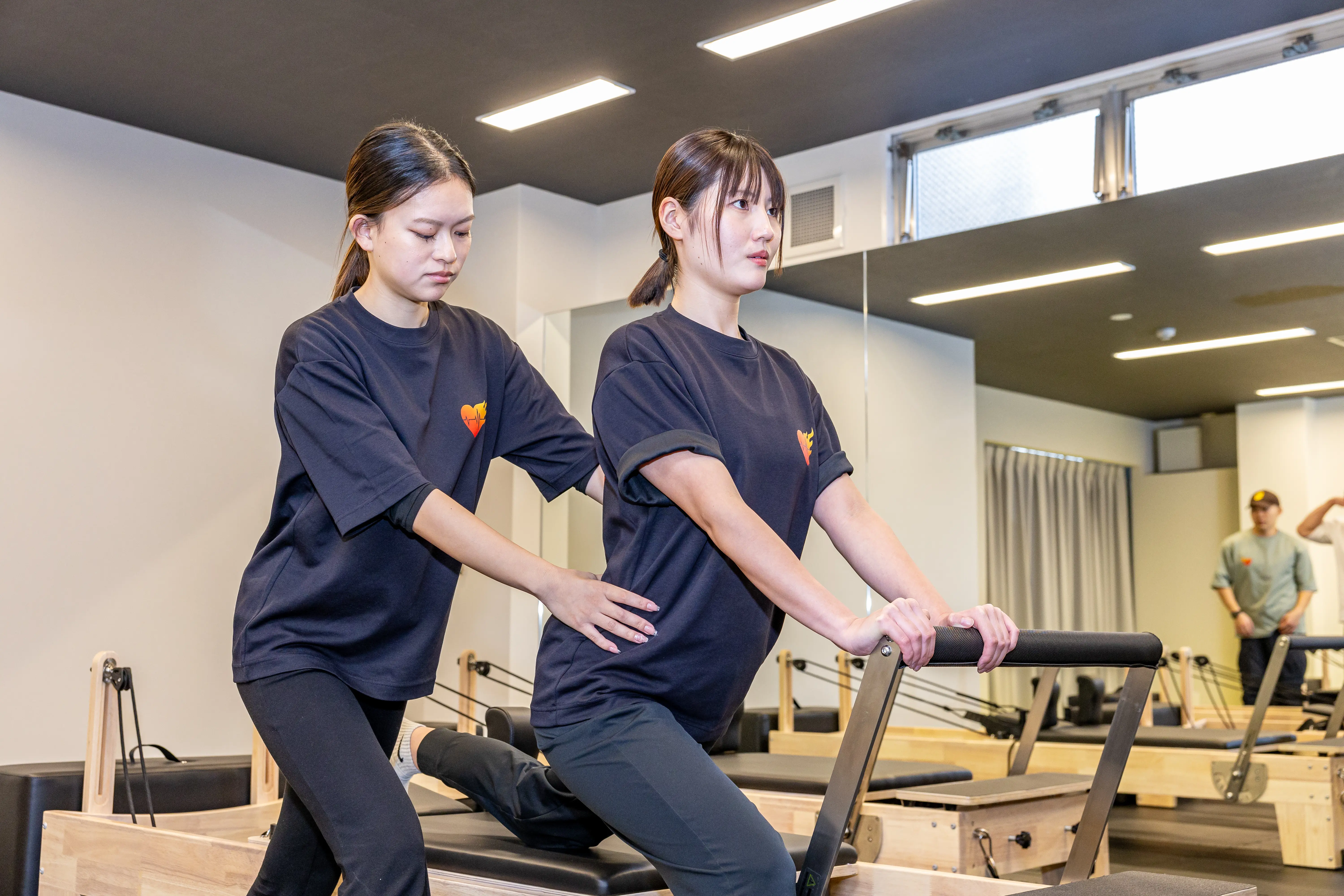 セミパーソナルジム&ピラティススタジオHeeeat!(ヒート)伏見桃山店